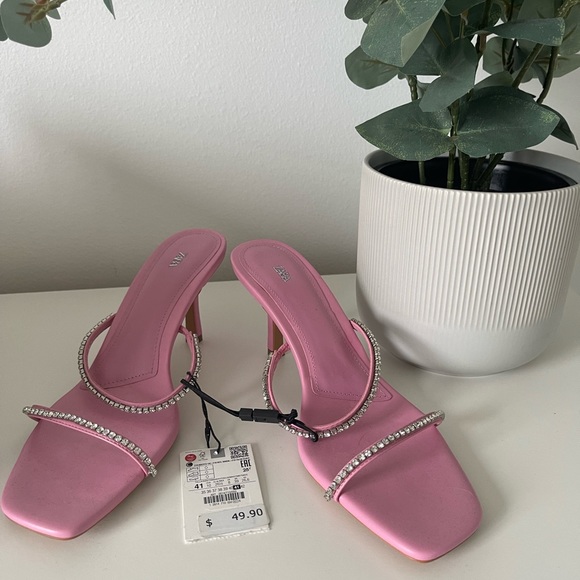 Zara Shoes - Zara light pink heels with rhinestone size 10